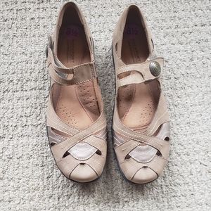 Rockport  Cobb Hill Womens Shoes